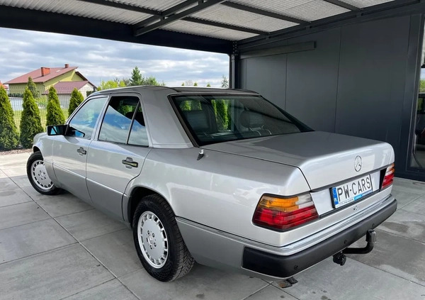 Mercedes-Benz W124 (1984-1993) cena 43900 przebieg: 406000, rok produkcji 1991 z Hajnówka małe 79